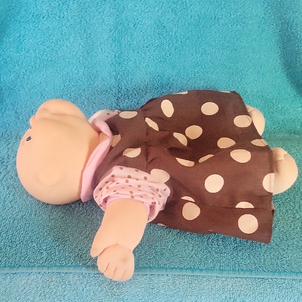 Cabbage Patch 1978-1983 Polka Dot Dress Baby Doll. Vintage and Desirable. - Picture 7 of 13